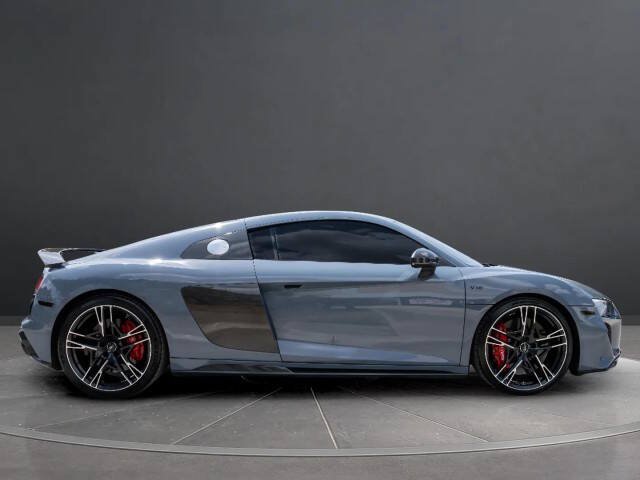 Used 2023 Audi R8 V10 performance AWD/4WD image 3
