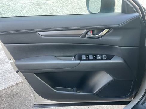 New 2025 MAZDA CX-5 AWD 2.5 S w/ Preferred Package image 6
