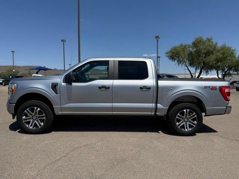 Certified 2021 Ford F150 XL w/ STX Appearance Package AWD/4WD image 8
