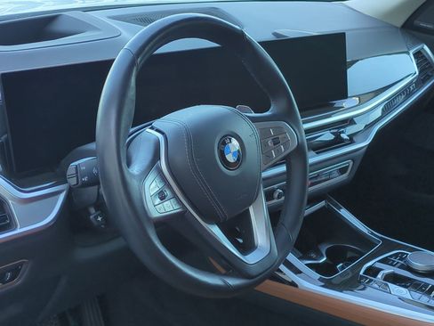 Certified 2023 BMW X7 xDrive40i w/ Premium Package AWD/4WD image 18
