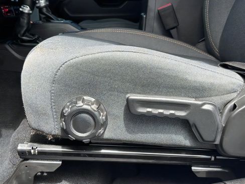 Used 2024 Jeep Wrangler Unlimited Sport AWD/4WD image 27