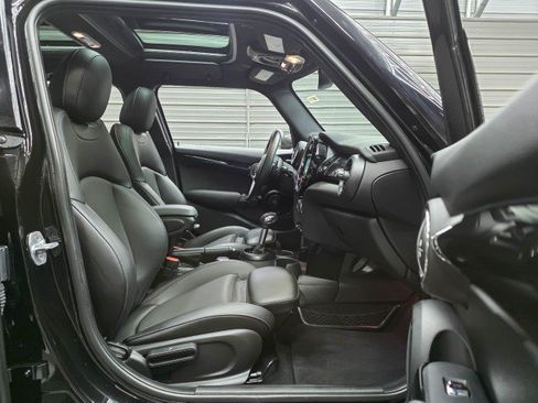 Used 2018 MINI Cooper S FWD image 15