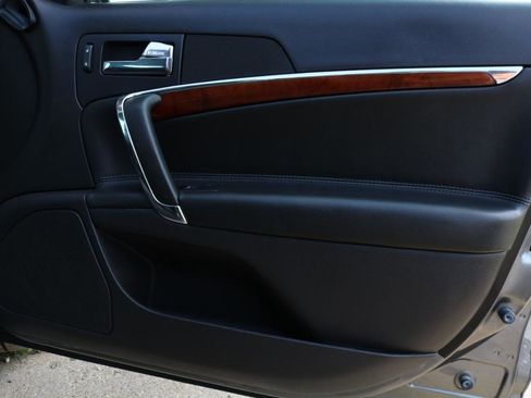 Used 2011 Lincoln MKZ FWD image 41