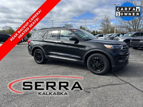 Used 2022 Ford Explorer XLT AWD/4WD image 1