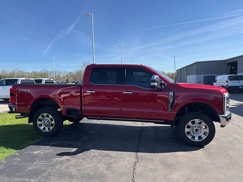 Used 2024 Ford F250 Lariat w/ Lariat Ultimate Package image 4