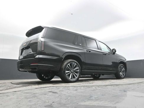 New 2026 Cadillac Escalade ESV Sport image 49