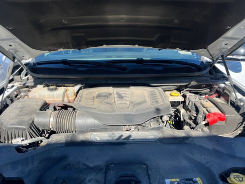 Used 2024 Jeep Wagoneer L Series II image 21