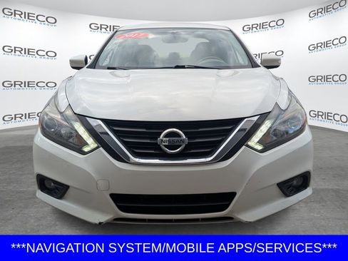 Used 2017 Nissan Altima 2.5 SL w/ Technology Package image 2