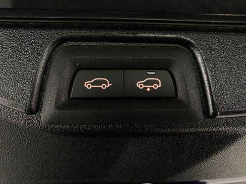 New 2026 BMW X5 M60i image 7