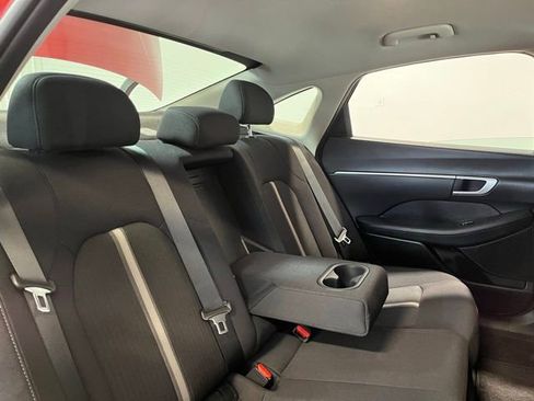 Used 2025 Hyundai Sonata SEL FWD image 13