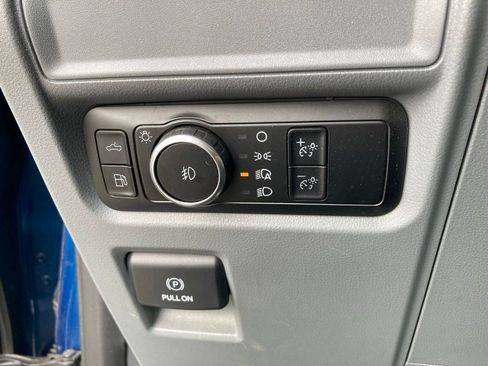 Used 2024 Ford F150 XLT w/ Mobile Office Package image 12