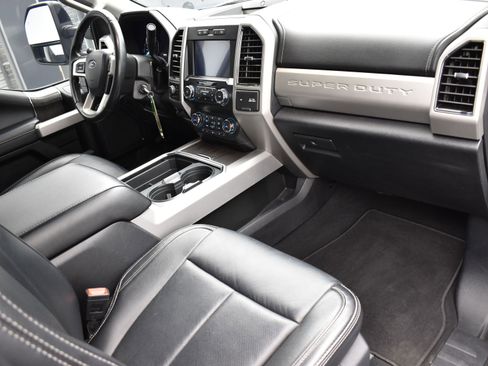 Used 2021 Ford F250 Lariat image 38