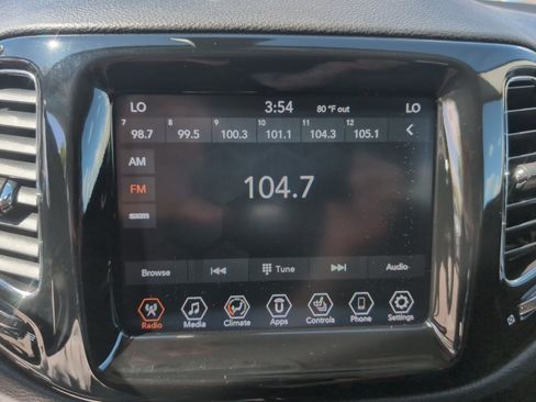 Used 2020 Jeep Compass Limited AWD/4WD image 13