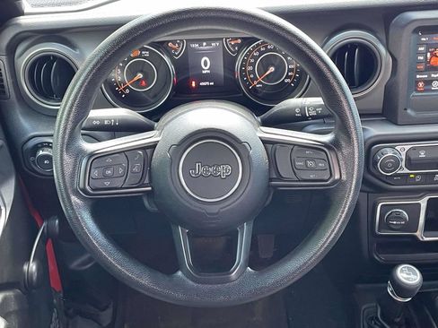 Used 2022 Jeep Wrangler Unlimited Sport AWD/4WD image 18