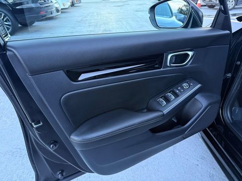 Used 2022 Honda Civic Sport Touring image 11