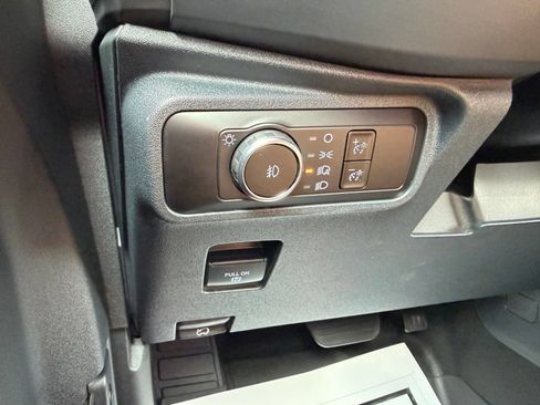 Used 2026 Ford Bronco Badlands AWD/4WD image 22