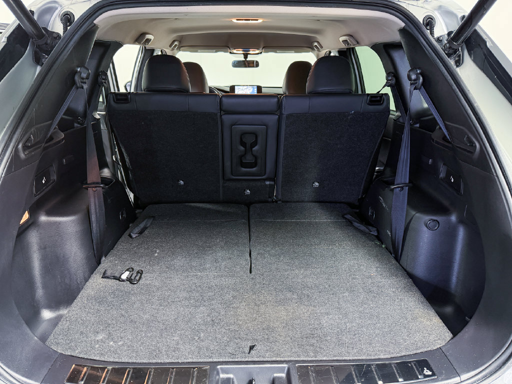 Used 2022 Mitsubishi Outlander SE AWD/4WD image 39