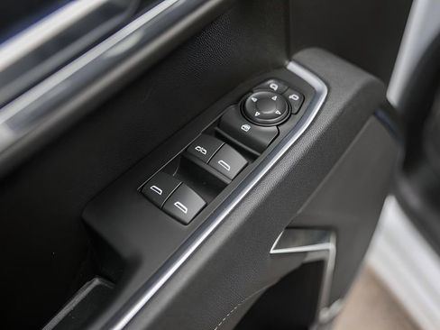 Certified 2025 GMC Sierra 1500 Elevation image 25