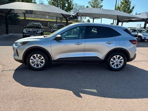 Used 2024 Ford Escape Active AWD/4WD image 5