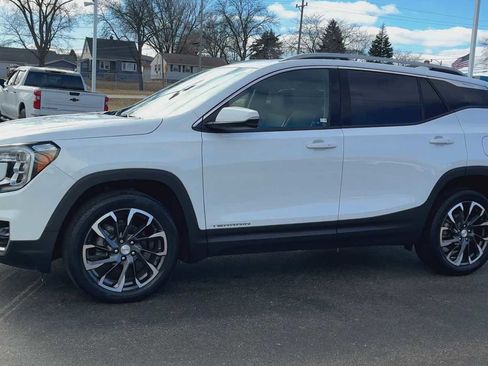 Used 2024 GMC Terrain SLT w/ LPO, Floor Liner Package image 6