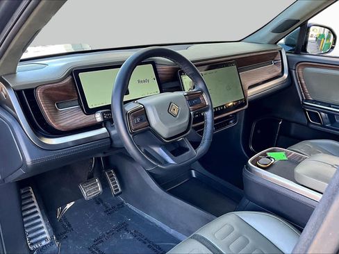 Used 2023 Rivian R1S Adventure AWD/4WD image 17