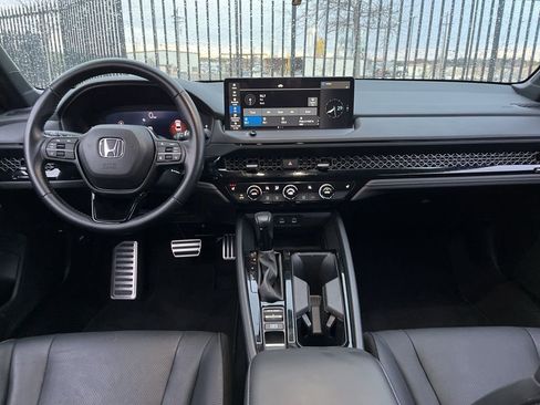 Used 2024 Honda Accord Sport image 17