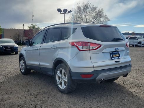 Used 2016 Ford Escape SE w/ Equipment Group 201A image 8
