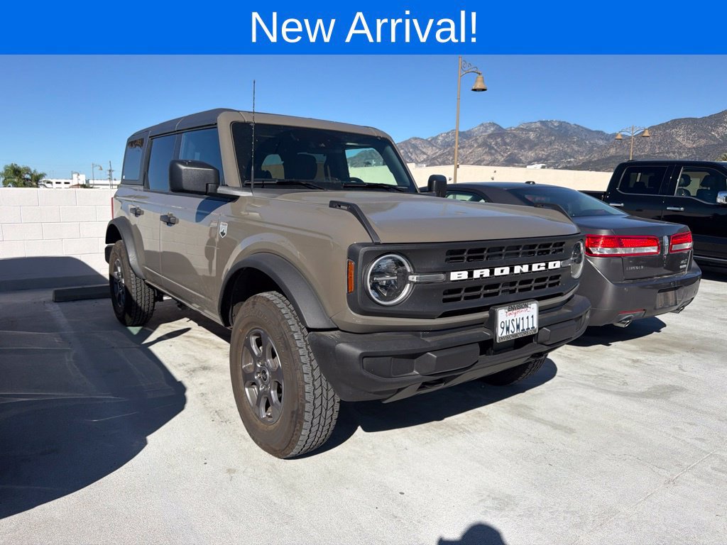 Used 2025 Ford Bronco Big Bend AWD/4WD image 1