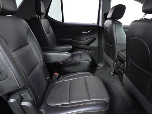 Used 2018 Chevrolet Traverse Premier w/ Redline Edition AWD/4WD image 18