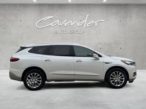 Certified 2021 Buick Enclave Essence w/ Sound and Sites Package image 17