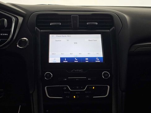 Used 2020 Ford Fusion SE w/ Equipment Group 151A FWD image 34