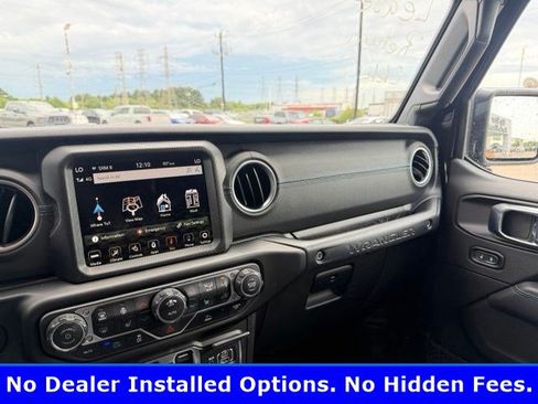 Used 2023 Jeep Wrangler Unlimited Rubicon 4xe w/ Steel Bumper Group AWD/4WD image 7
