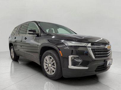 Used 2022 Chevrolet Traverse LT