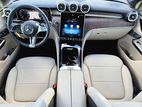 New 2026 Mercedes-Benz GLC 300 4MATIC image 8