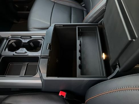 New 2026 Ford F250 Lariat w/ Lariat Premium Package image 22