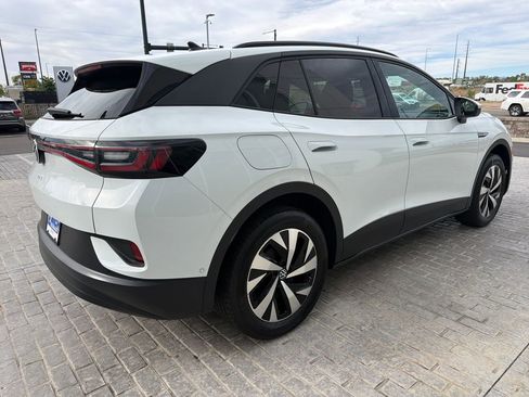 Certified 2023 Volkswagen ID.4 Pro AWD/4WD image 7