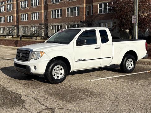 Used 2011 Suzuki Equator 2WD Extended Cab image 7