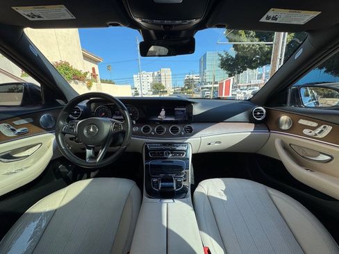Used 2017 Mercedes-Benz E 300 image 11