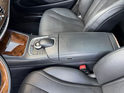 Used 2014 Mercedes-Benz S 550 Sedan image 12