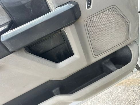 Used 2018 Ford F150 XL w/ Equipment Group 101A Mid image 12