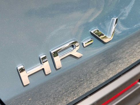 New 2026 Honda HR-V LX image 9