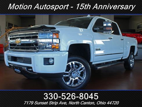 Used 2018 Chevrolet Silverado 2500 High Country w/ Duramax Plus Package image 1