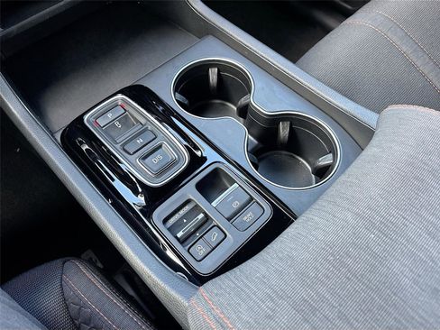 Certified 2025 Honda Pilot Sport image 19