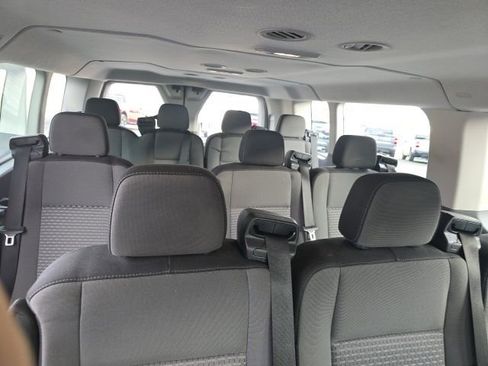 Used 2024 Ford Transit 350 XLT image 21