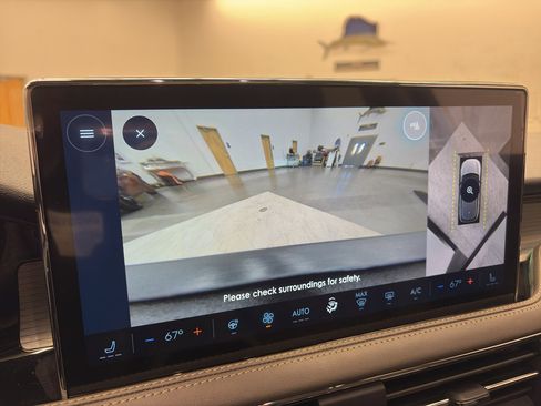 Used 2025 Lincoln Corsair Grand Touring w/ Equipment Group 301A image 29