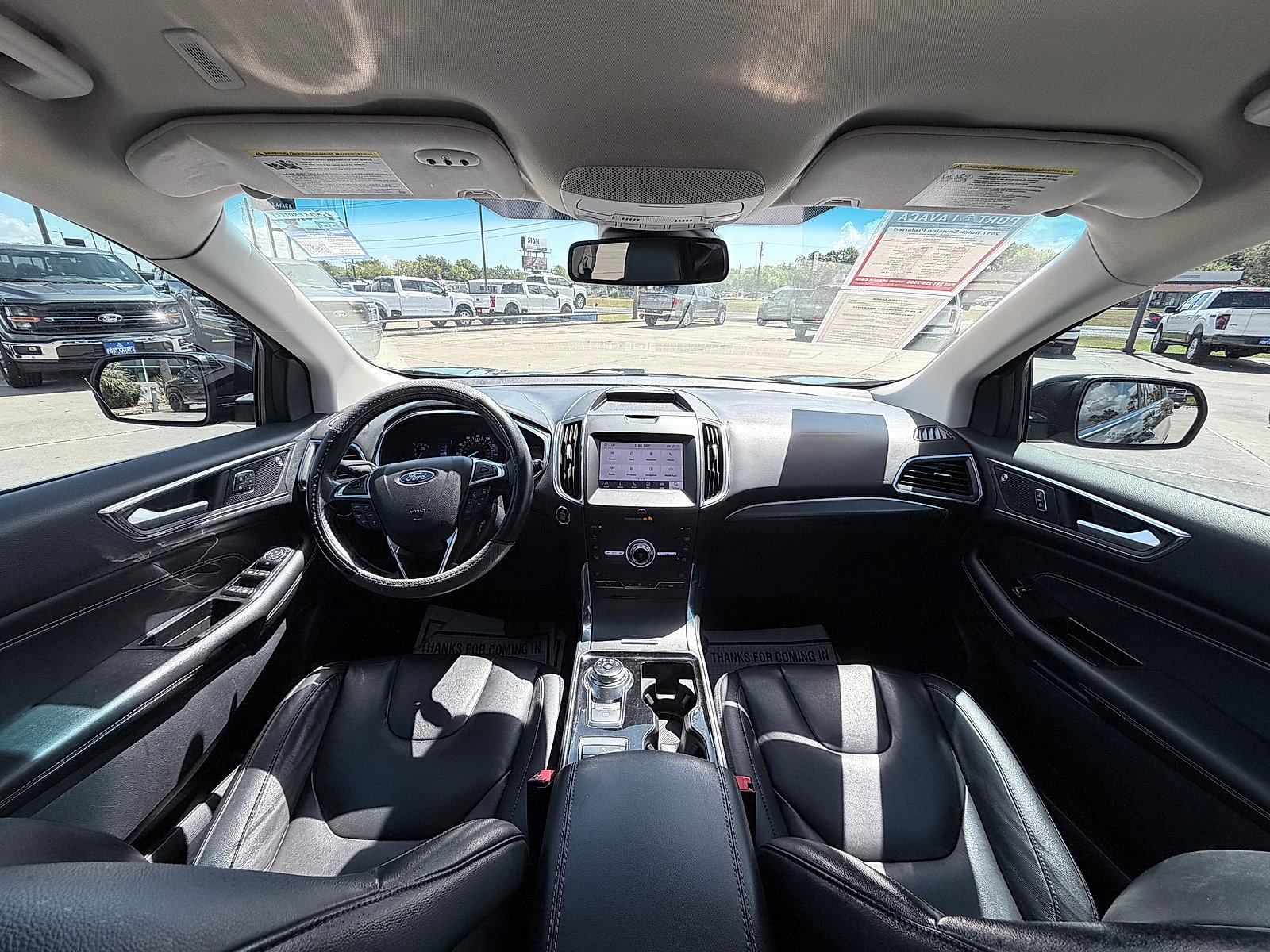 Used 2020 Ford Edge Titanium FWD image 25