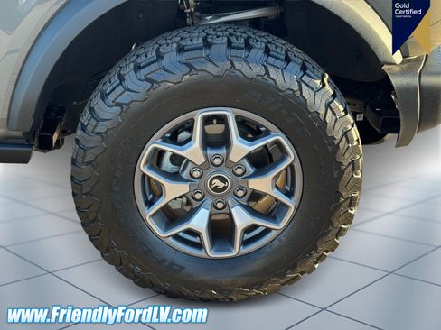 Certified 2025 Ford Bronco Badlands AWD/4WD image 6