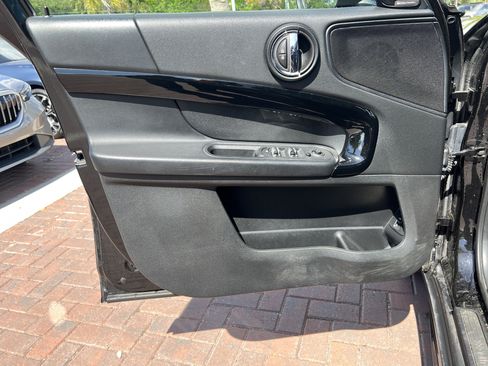 Used 2019 MINI Cooper Countryman S w/ Yin Yang Edition AWD/4WD image 14
