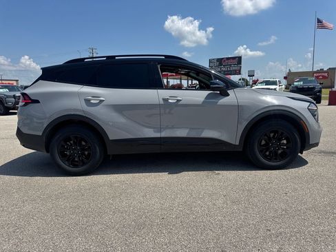 Used 2025 Kia Sportage X-Pro AWD/4WD image 8