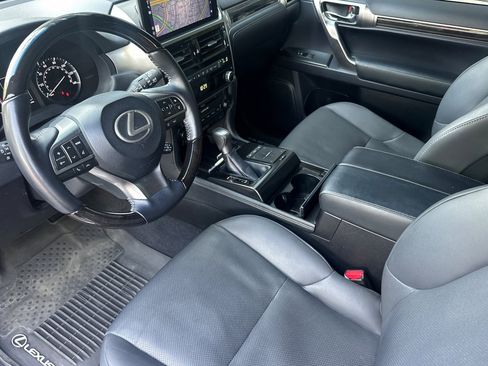 Certified 2023 Lexus GX 460 Premium w/ Premium Plus Package image 11